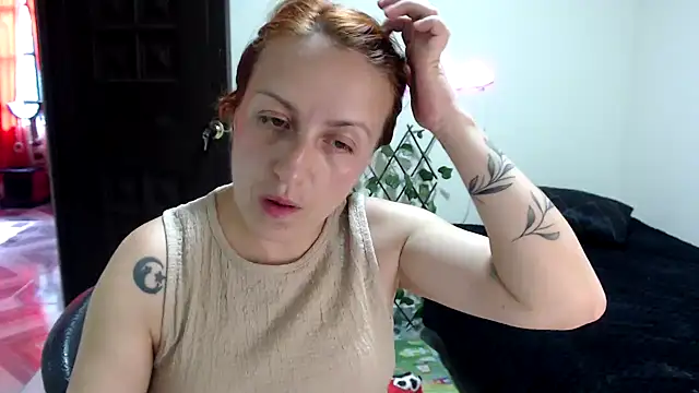 Snapshot of kittykalor09 chatting on July 19, 9:00 pm kittykalor09 online show from July 19, 9:00 pm