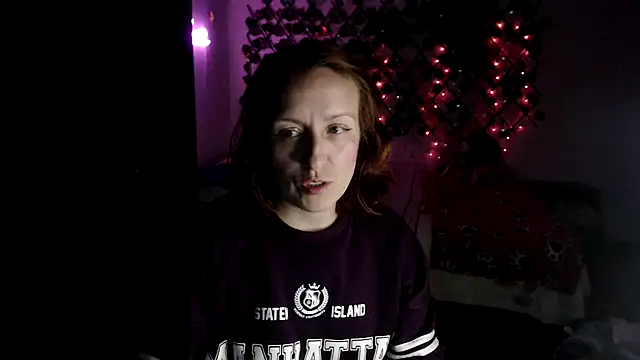 kittykalor09 online show from March 19, 1:38 am