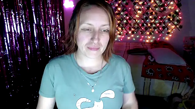 kittykalor09 online show from February 25, 1:39 am