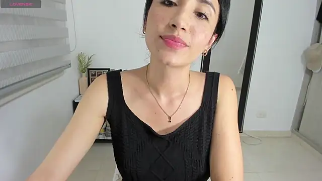  arianna hot22 online show from May 20, 1:13 am