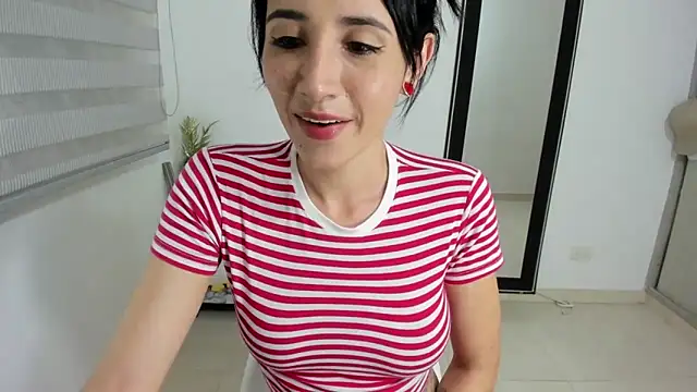  arianna hot22 online show from May 28, 2:08 am