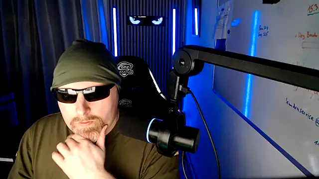 DerPornoPete online show from May 6, 10:58 pm