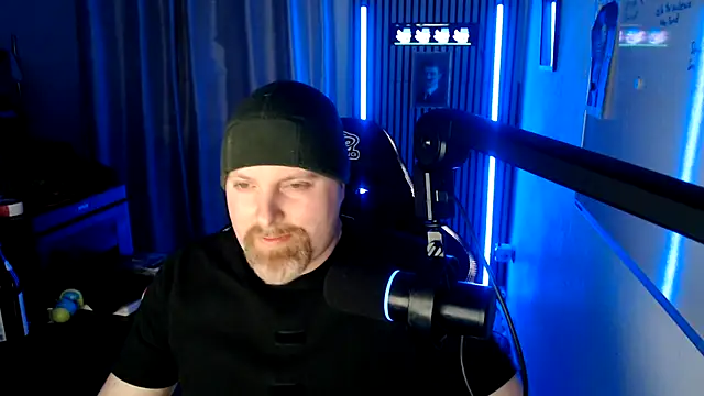 DerPornoPete online show from April 7, 8:43 pm