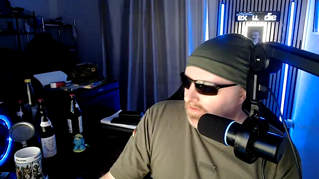 DerPornoPete online show from March 8, 1:44 am