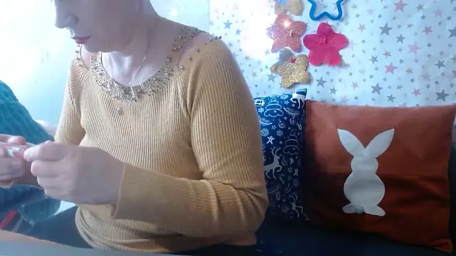 QueenLana online show from January 13, 9:46 am