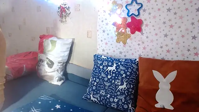 QueenLana online show from February 24, 5:03 pm