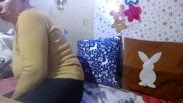 QueenLana online show from February 28, 3:50 am