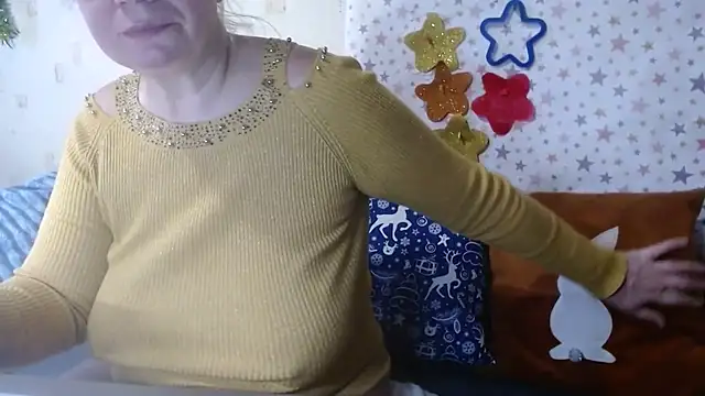 QueenLana online show from December 23, 7:29 am