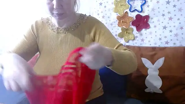 QueenLana online show from May 30, 7:47 am
