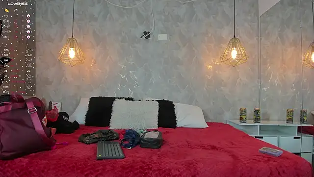 danaythamara1 online show from February 14, 10:54 pm