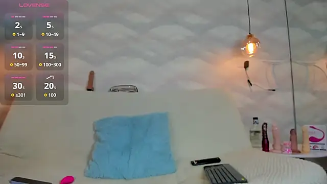 danaythamara1 online show from November 10, 9:20 pm