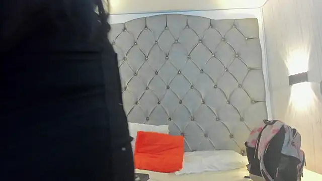 danaythamara1 online show from March 14, 11:43 pm