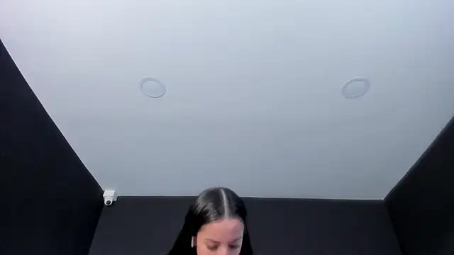 danaythamara1 online show from March 11, 9:59 pm