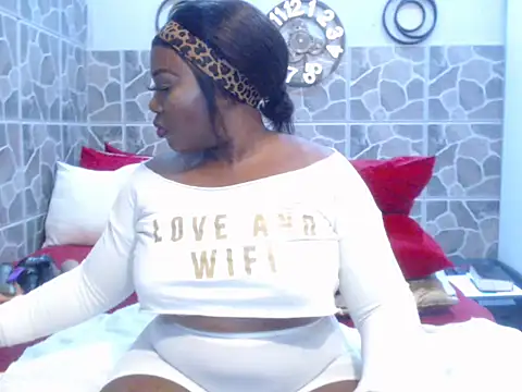 Snapshot of THREEHOLESPLEASURE99 chatting on October 21, 1:32 pm THREEHOLESPLEASURE99 online show from October 21, 1:32 pm