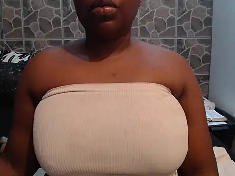 Snapshot of THREEHOLESPLEASURE99 chatting on November 20, 11:11 am THREEHOLESPLEASURE99 online show from November 20, 11:11 am