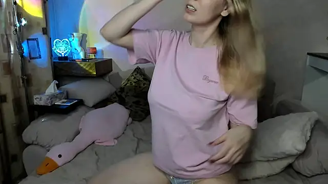 Vivian Davis online show from March 10, 6:45 pm