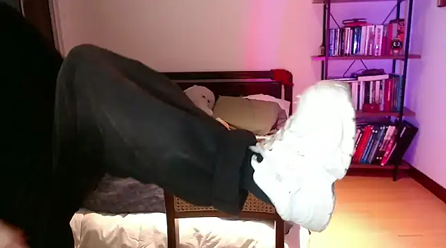 babyluna 8 8 online show from February 27, 5:40 am