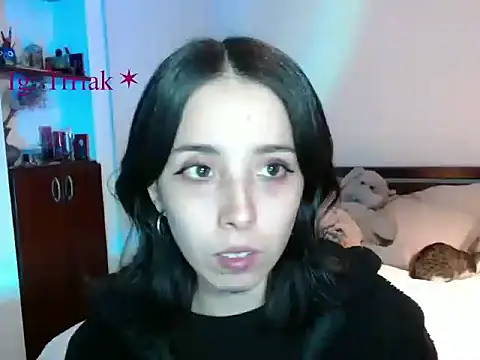 babyluna 8 8 online show from April 22, 11:22 pm