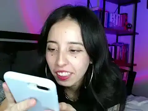 babyluna 8 8 online show from December 12, 12:05 am