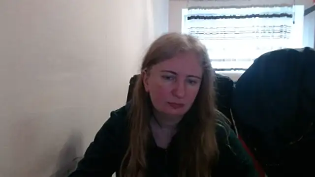 PeterAndJen online show from March 16, 5:59 pm