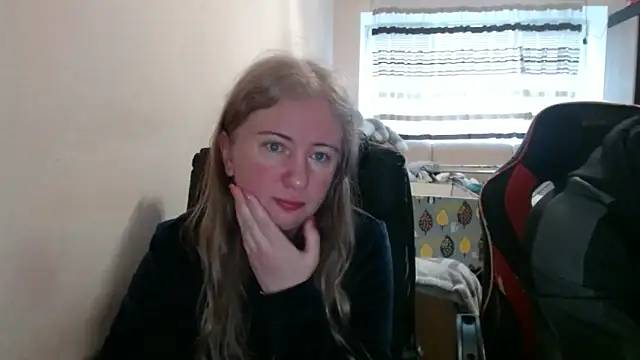 PeterAndJen online show from April 2, 4:41 am