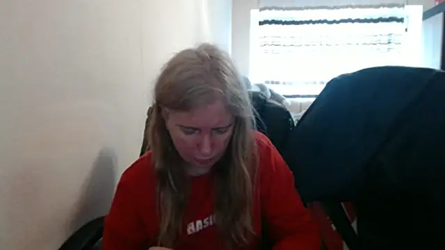 PeterAndJen online show from April 13, 8:18 am