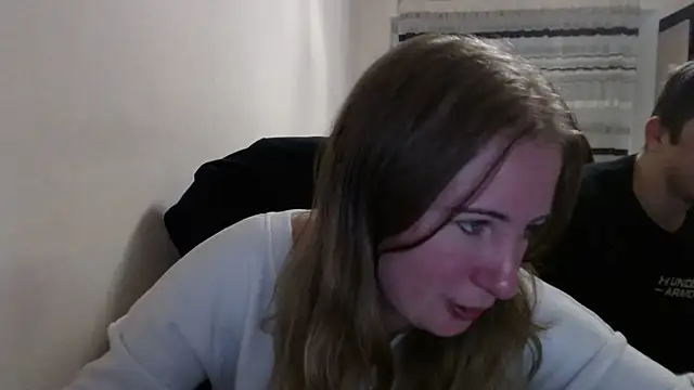 PeterAndJen online show from October 4, 6:31 pm