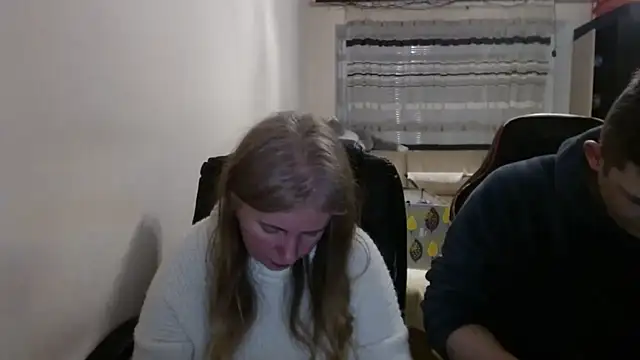 PeterAndJen online show from March 1, 5:35 pm