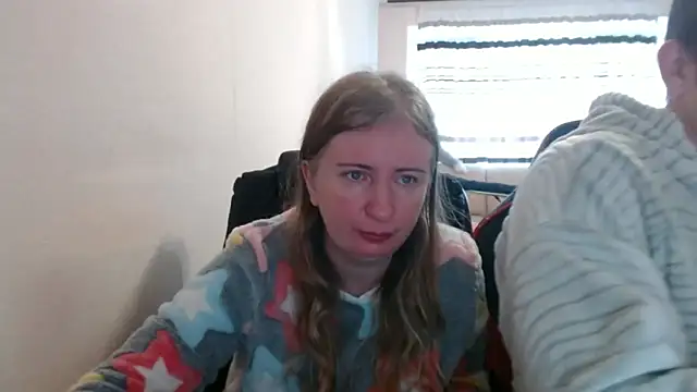 PeterAndJen online show from November 24, 7:41 am