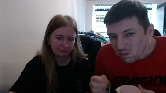 PeterAndJen online show from September 24, 6:20 am