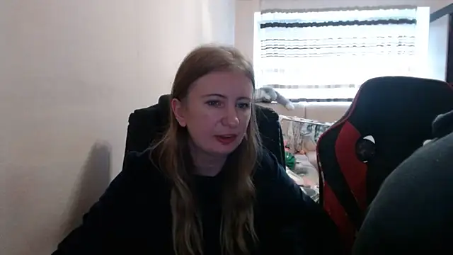 PeterAndJen online show from October 28, 9:41 am