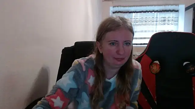 PeterAndJen online show from November 28, 8:36 am