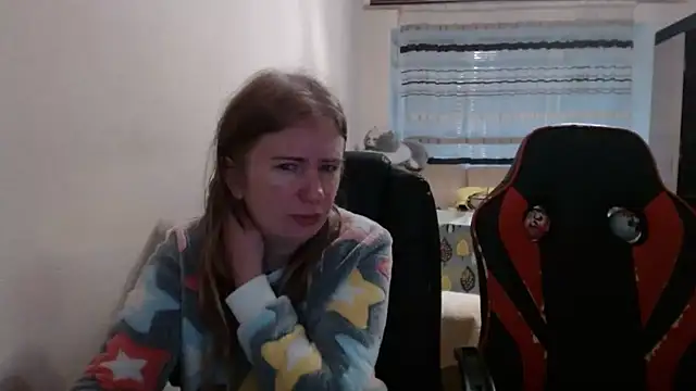 PeterAndJen online show from December 17, 6:07 am