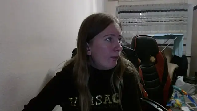 PeterAndJen online show from October 1, 6:01 pm