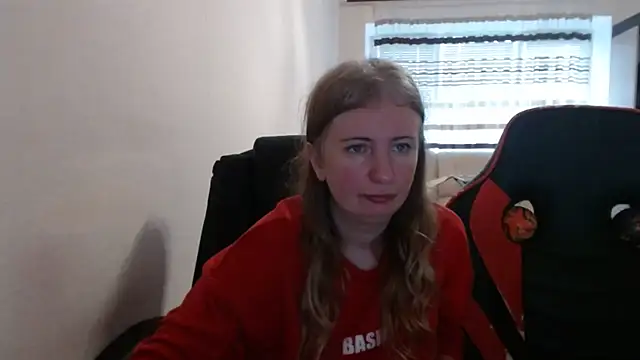 PeterAndJen online show from November 29, 8:58 am