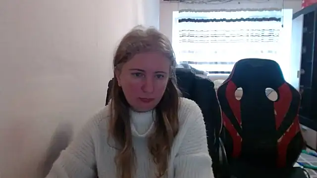 PeterAndJen online show from March 4, 7:38 am