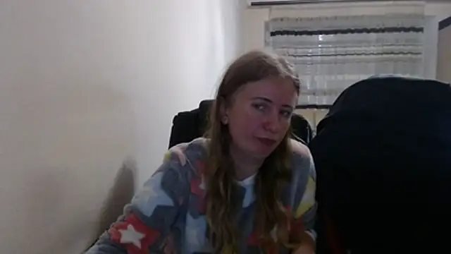 PeterAndJen online show from December 20, 7:06 pm