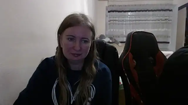 PeterAndJen online show from November 2, 7:52 pm