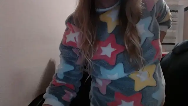 PeterAndJen online show from December 19, 6:32 pm