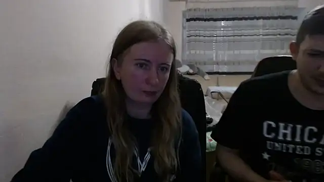 PeterAndJen online show from November 3, 8:12 pm