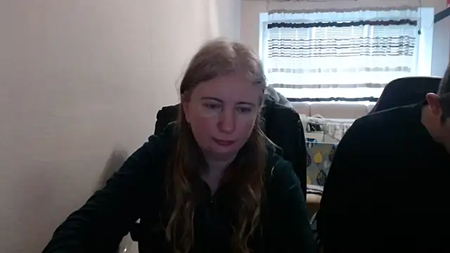 PeterAndJen online show from March 19, 6:35 am