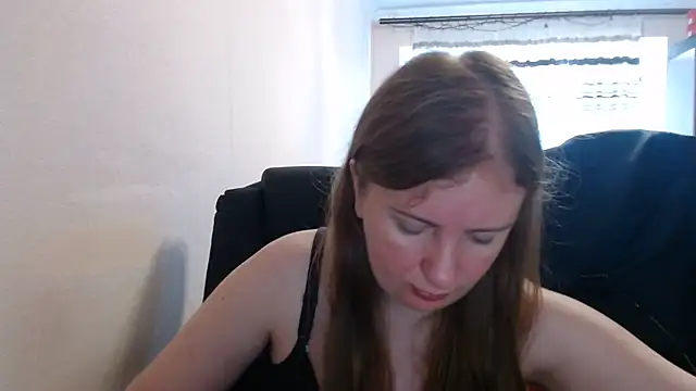 Snapshot of PeterAndJen chatting on July 18, 6:22 am PeterAndJen online show from July 18, 6:22 am