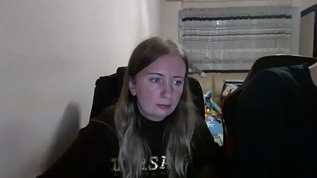 PeterAndJen online show from October 2, 6:11 pm