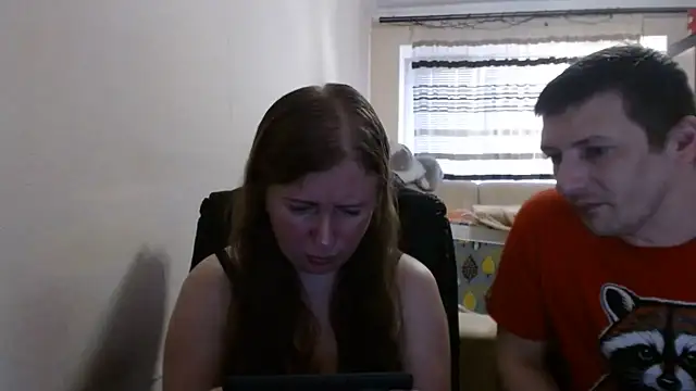 Snapshot of PeterAndJen chatting on July 17, 6:16 pm PeterAndJen online show from July 17, 6:16 pm