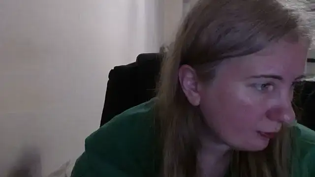 PeterAndJen online show from April 16, 8:09 pm