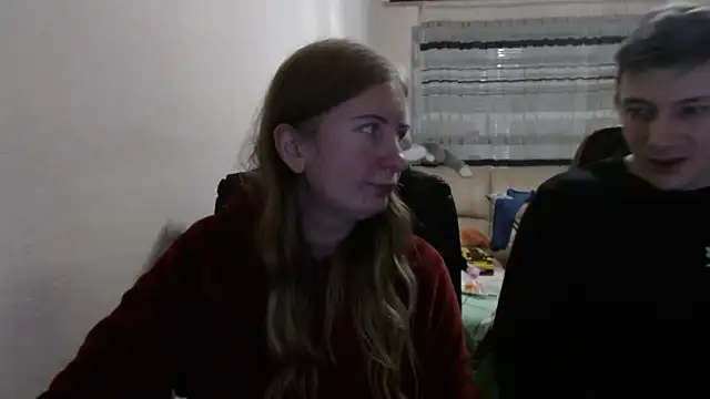 PeterAndJen online show from November 16, 7:18 pm