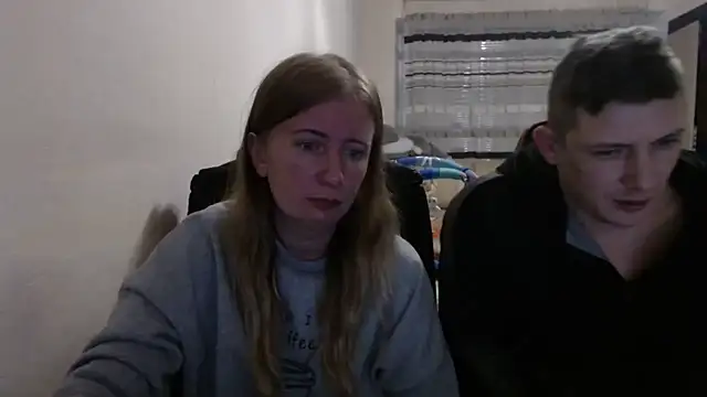 PeterAndJen online show from October 15, 7:11 pm