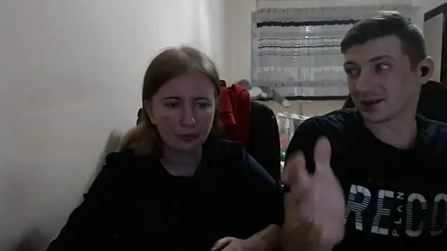 PeterAndJen online show from October 27, 7:26 pm