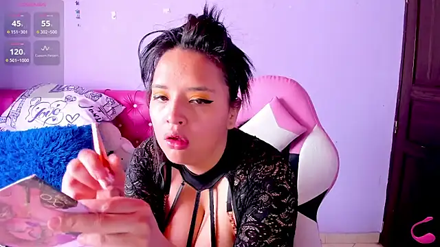 crissn0707 online show from November 4, 12:09 pm