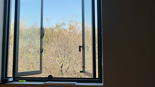 mcklister kinky feets online show from April 14, 9:53 pm